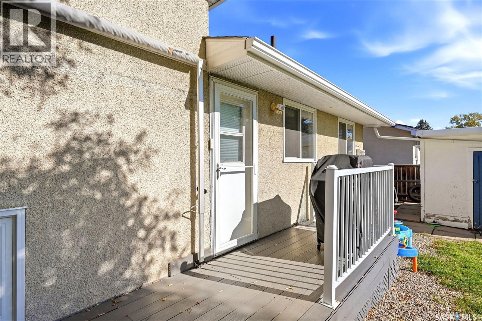 147 Rink AVENUE - Image 34