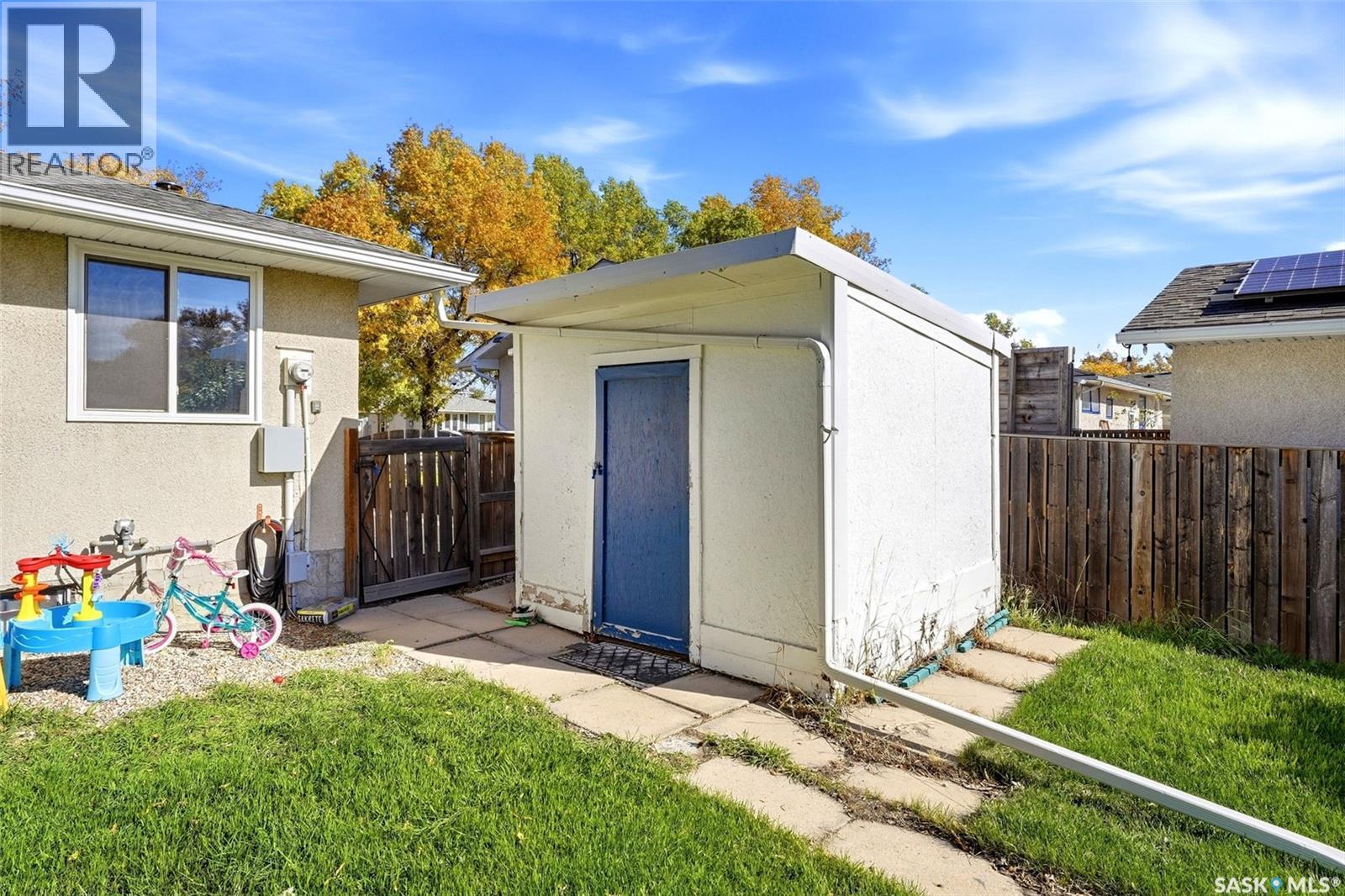147 Rink AVENUE - Image 39