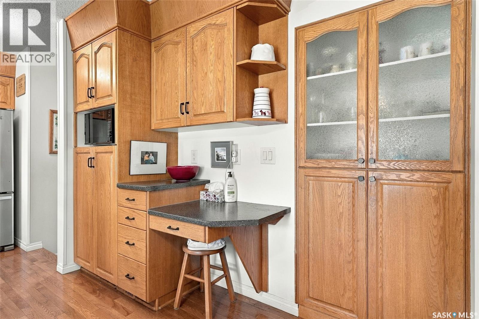 417 Waterloo CRESCENT - 23