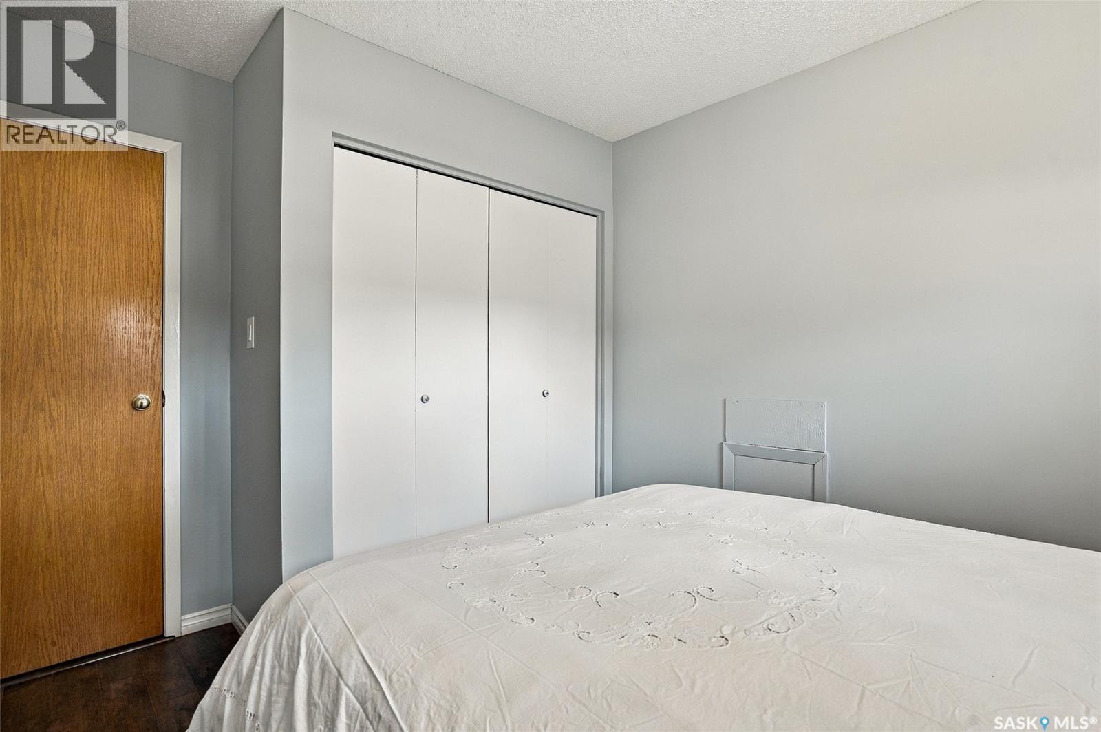 417 Waterloo CRESCENT, Saskatoon — photo 32