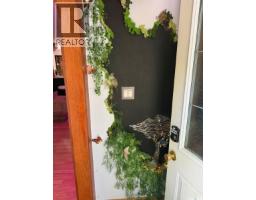 Den - 2716 Mcdonald Street, Regina, SK S4N2Z8 Photo 6