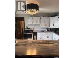 Laundry room - 2716 Mcdonald Street, Regina, SK S4N2Z8 Photo 8