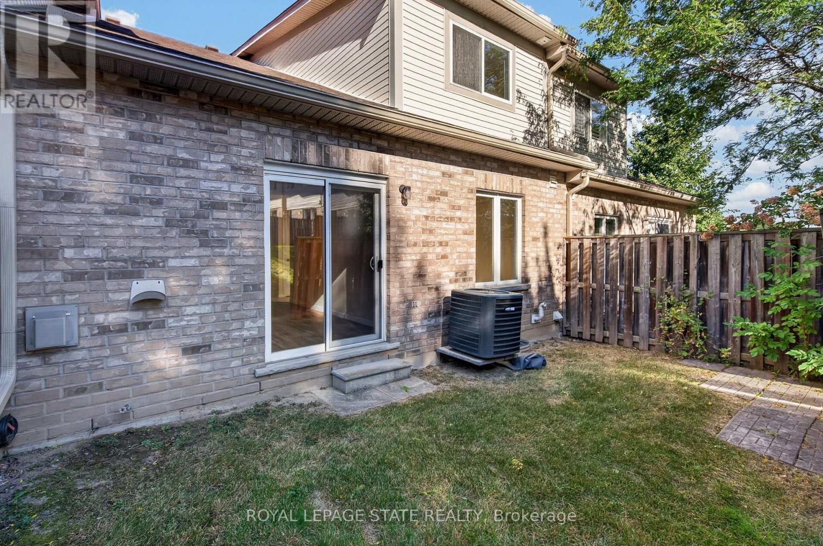 #65 566 SOUTHRIDGE DRIVE - Image 28