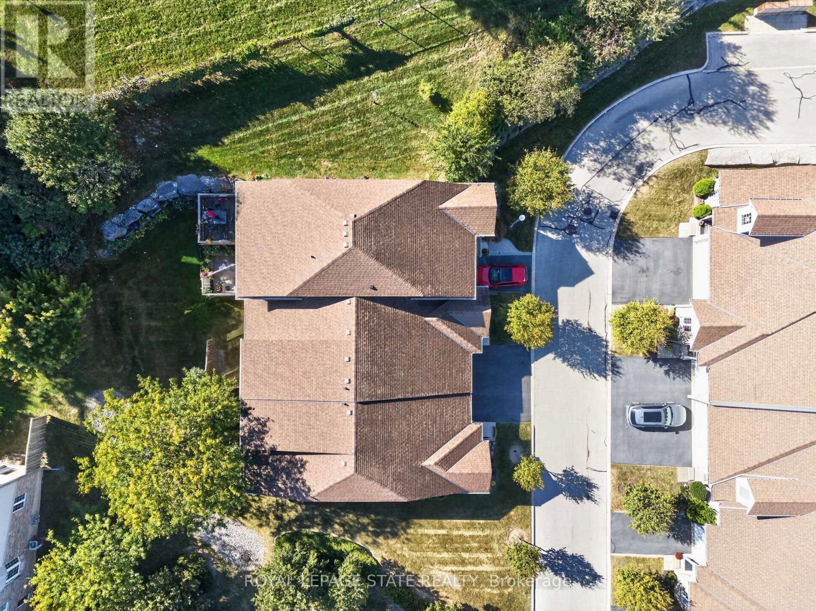 #65 566 SOUTHRIDGE DRIVE - Image 31