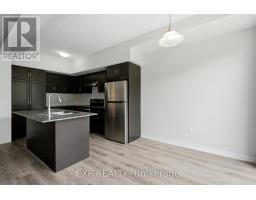 Kitchen - 32 - 10 Birmingham Drive, Cambridge, ON N1R0C5 Photo 13