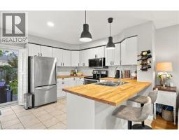 29 Slater Court, Waterdown, ON L8B0K8 Photo 12