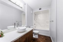 404 700 Allegheny Drive, Winnipeg, MB R3T4E4 Photo 13