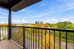 404 700 Allegheny Drive, Winnipeg, MB R3T4E4 Photo 22