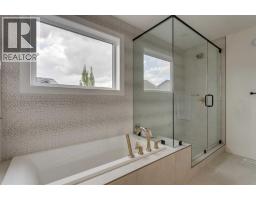 46 Heritage Close, Cochrane, AB T4C3G8 Photo 22