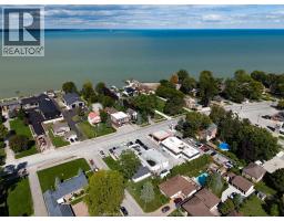 12205 Riverside Drive East, Tecumseh, ON N8N1A1 Photo 36