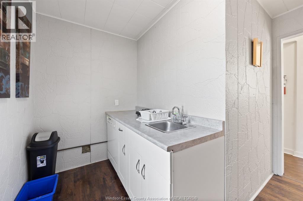 12205 Riverside Drive East — photo 21