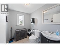 12205 Riverside Drive East, Tecumseh, ON N8N1A1 Photo 17