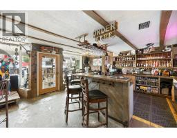 12205 Riverside Drive East, Tecumseh, ON N8N1A1 Photo 25