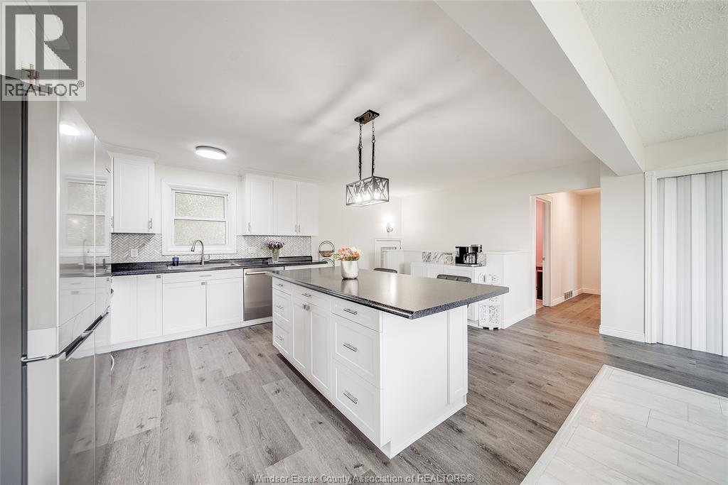 1203 BELLE RIVER ROAD - 26