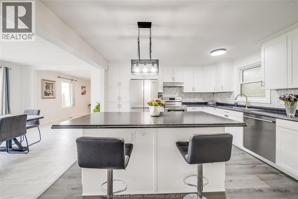 1203 BELLE RIVER ROAD - 33