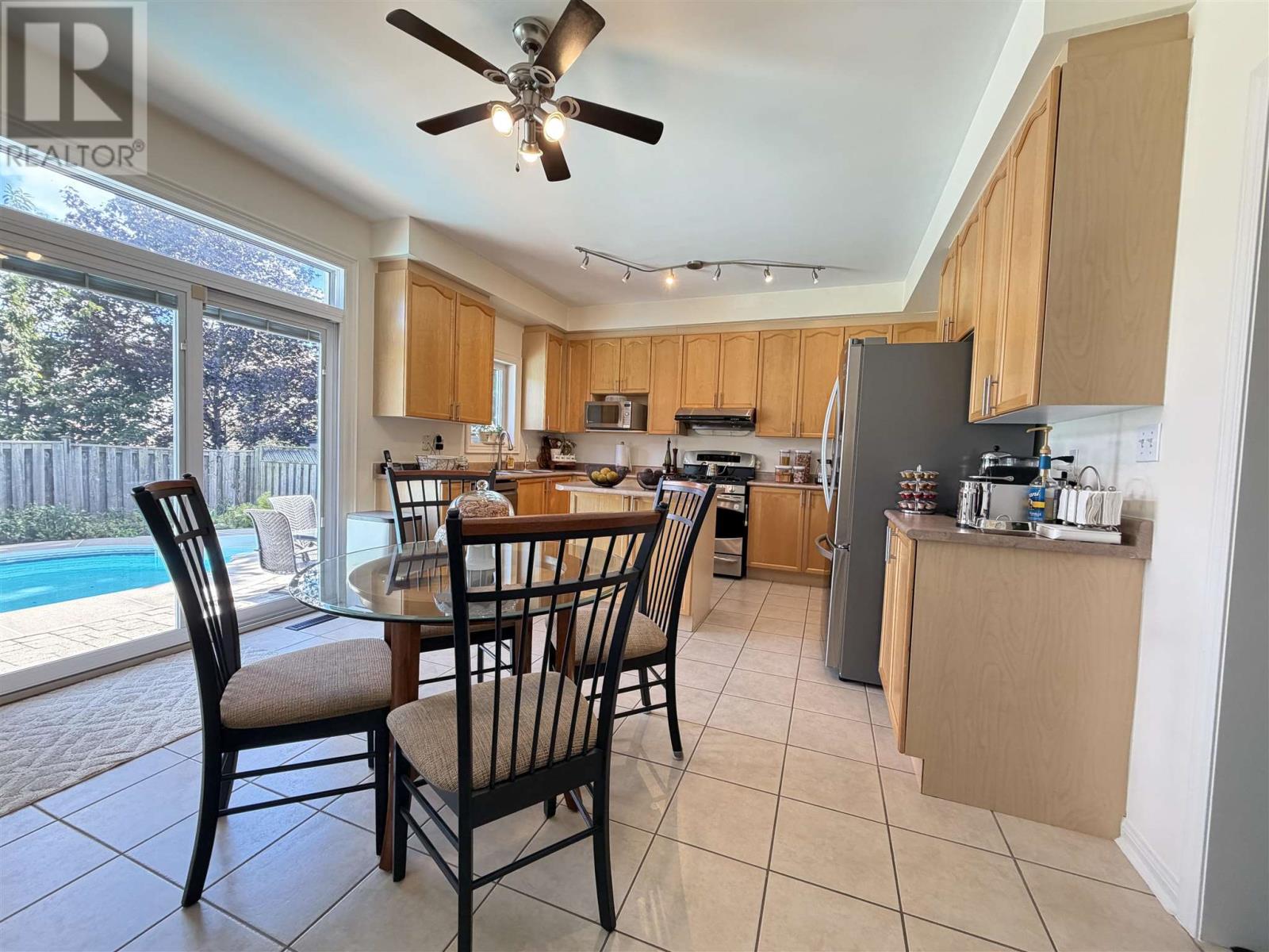 440 Whitby Shores Greenway - Image 17