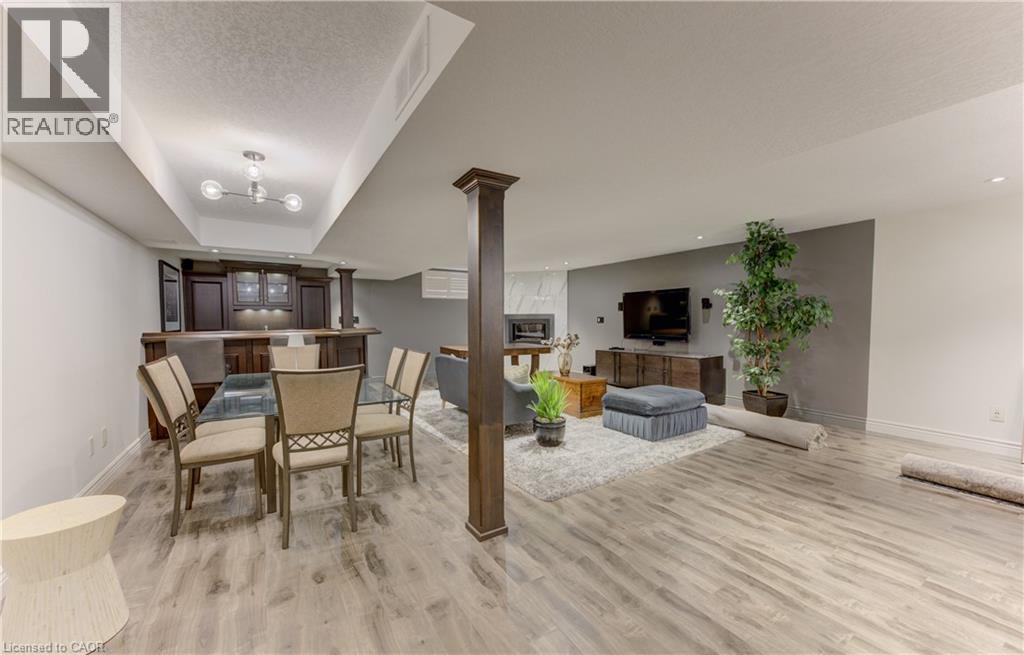 231 HAWKSWOOD Drive - Image 38