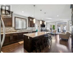 1443 40 Street SW - photo 3