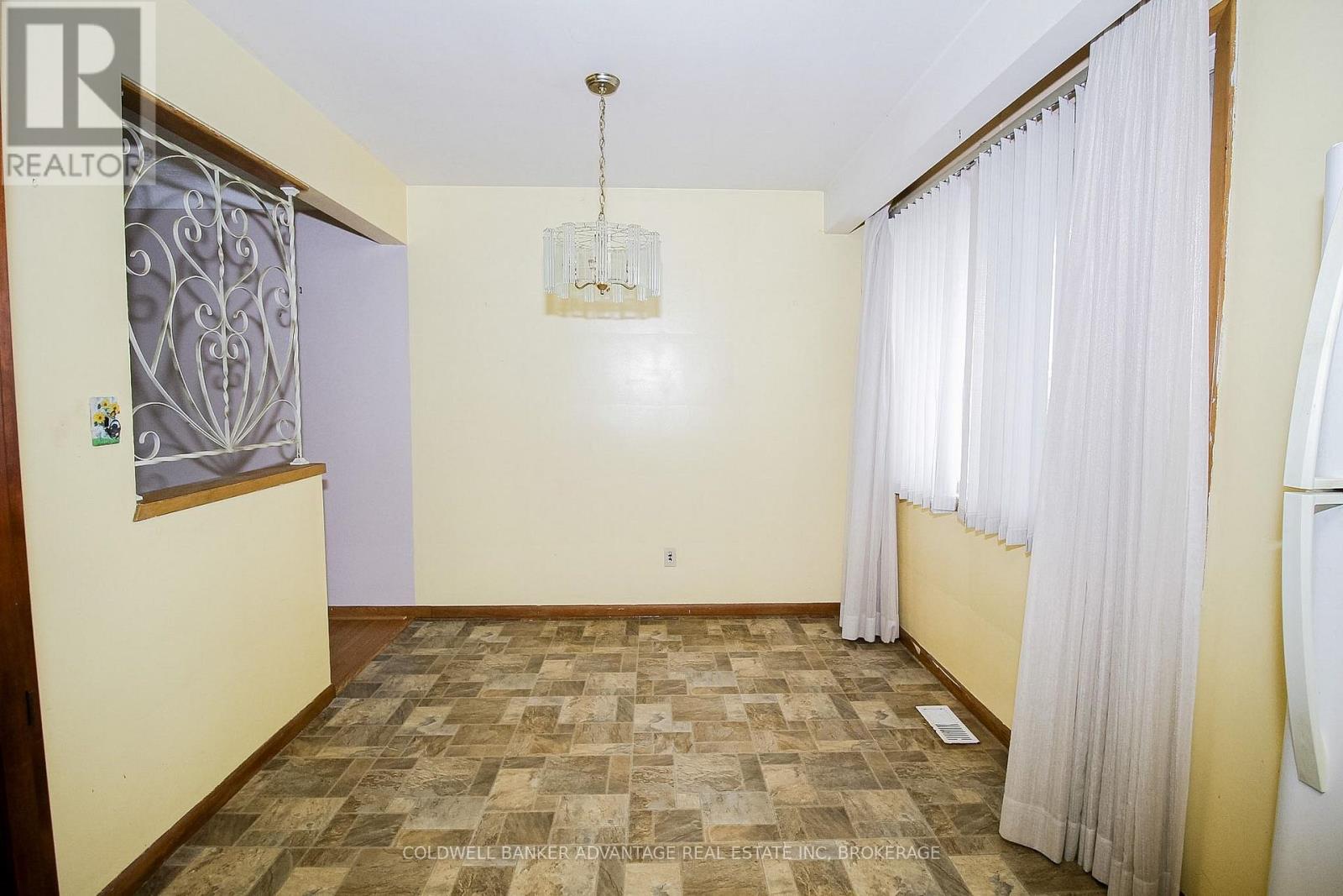 27 HUGHES AVENUE - 13