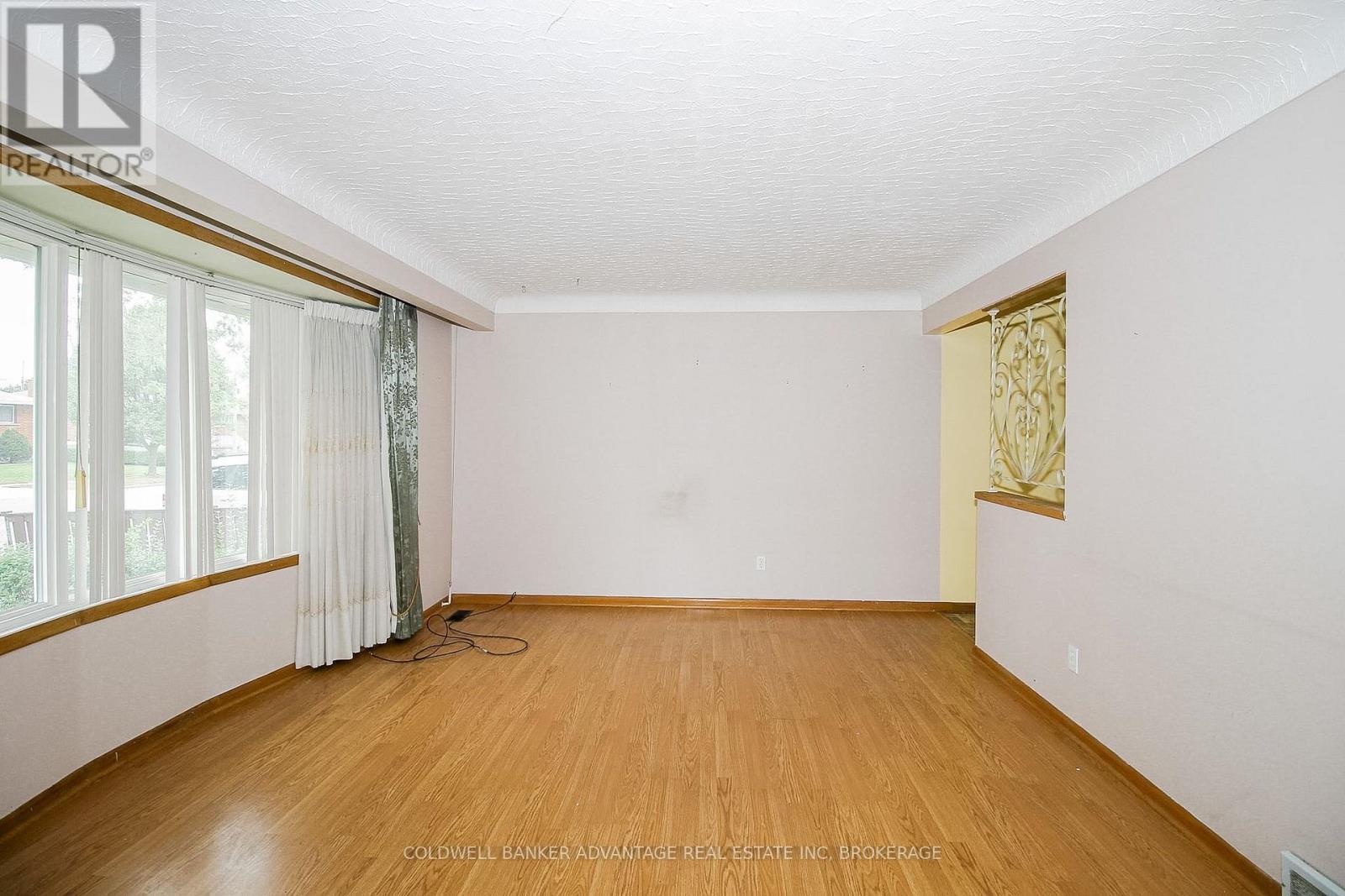 27 HUGHES AVENUE - 4