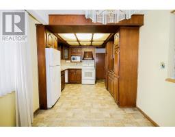 Family room - 27 Hughes Avenue, Welland, ON L3B1M4 Photo 8