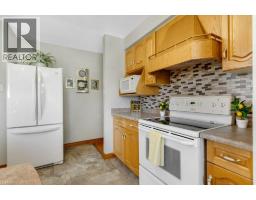 Kitchen - 222 Thunderbird Drive, Cambridge, ON N1R6H5 Photo 12