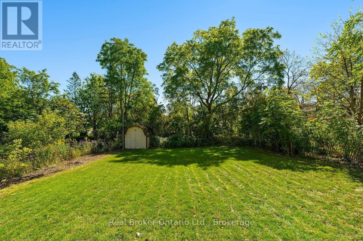 87 BOND STREET W - Image 46