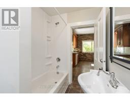 87 Bond Street W, Kawartha Lakes, ON K9V3R5 Photo 22