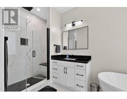 5 Marina Avenue, Toronto, ON M8W1J8 Photo 17