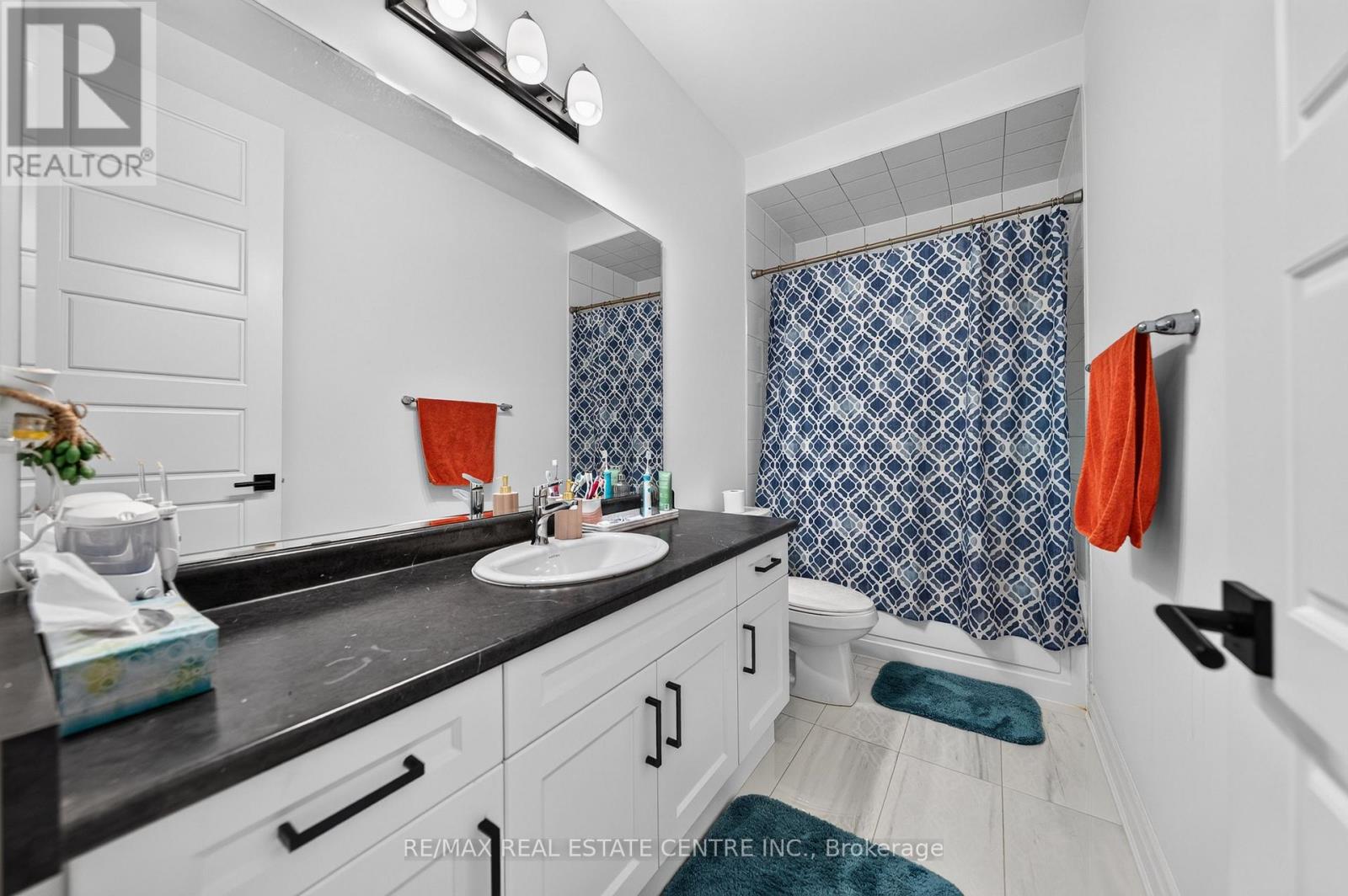 1404 KOVACHIK BOULEVARD - 36