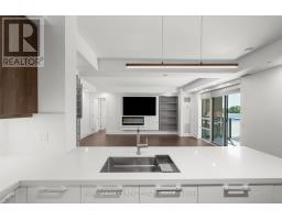 401 - 3 Southvale Drive, Toronto, ON M4G1G1 Photo 18