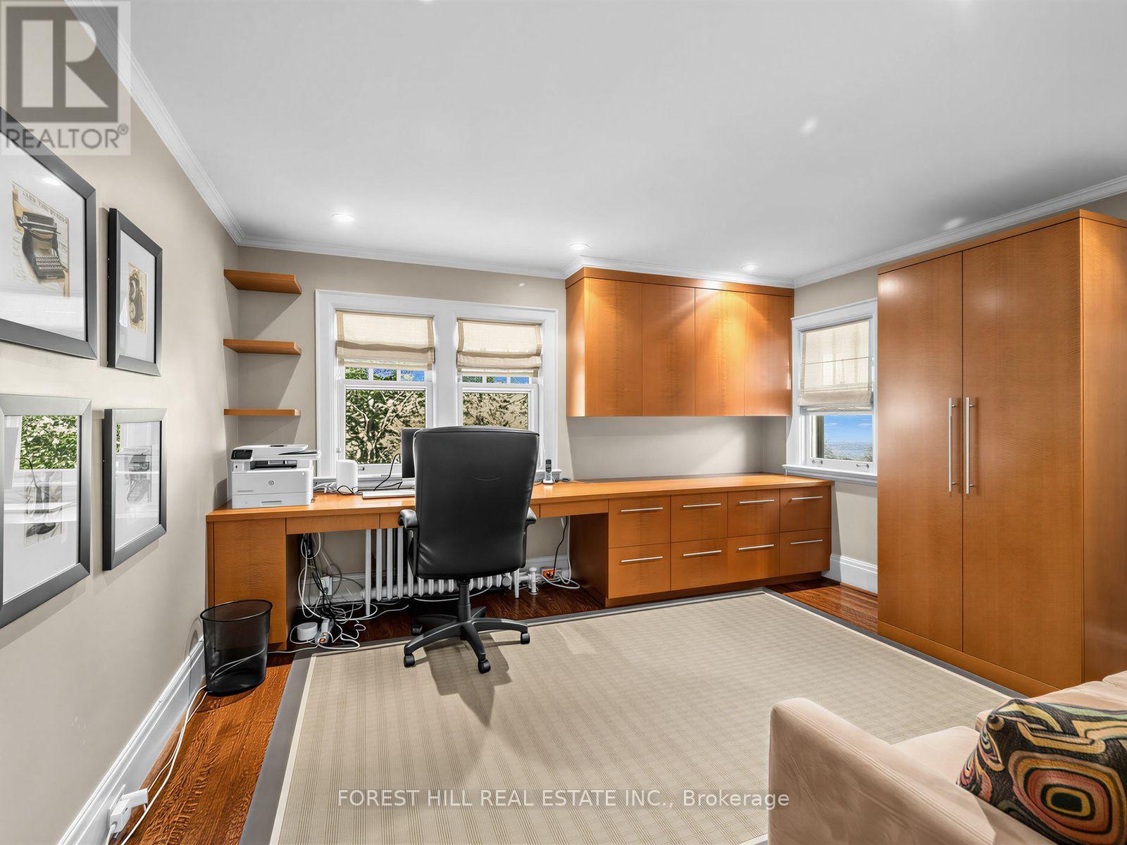 9 ORMSBY CRESCENT - 26
