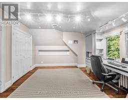 9 Ormsby Crescent, Toronto, ON M5P2V2 Photo 30
