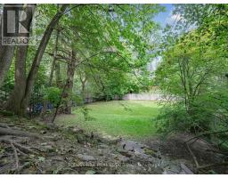 9 Ormsby Crescent, Toronto, ON M5P2V2 Photo 37