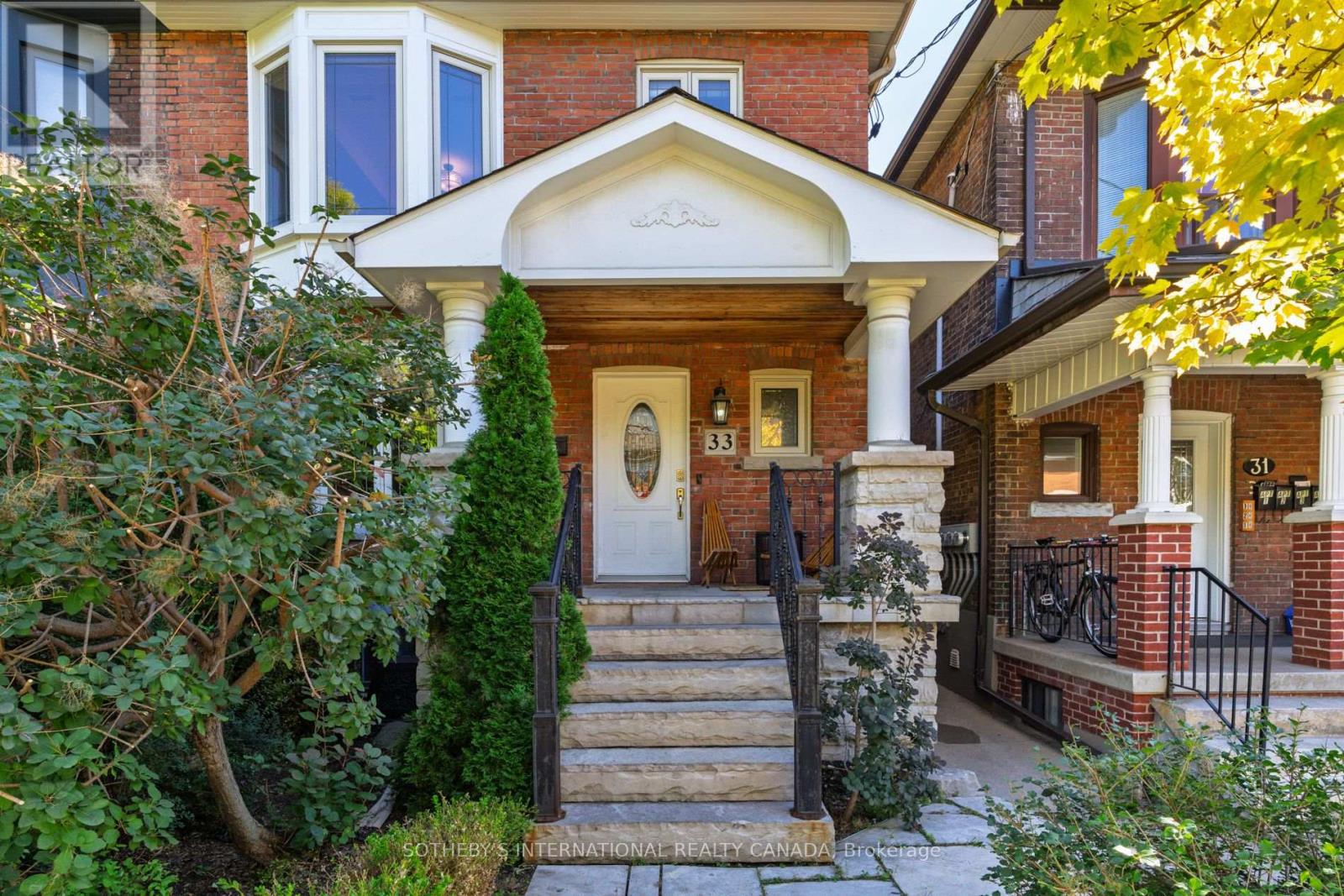 33 BEATRICE STREET - 2