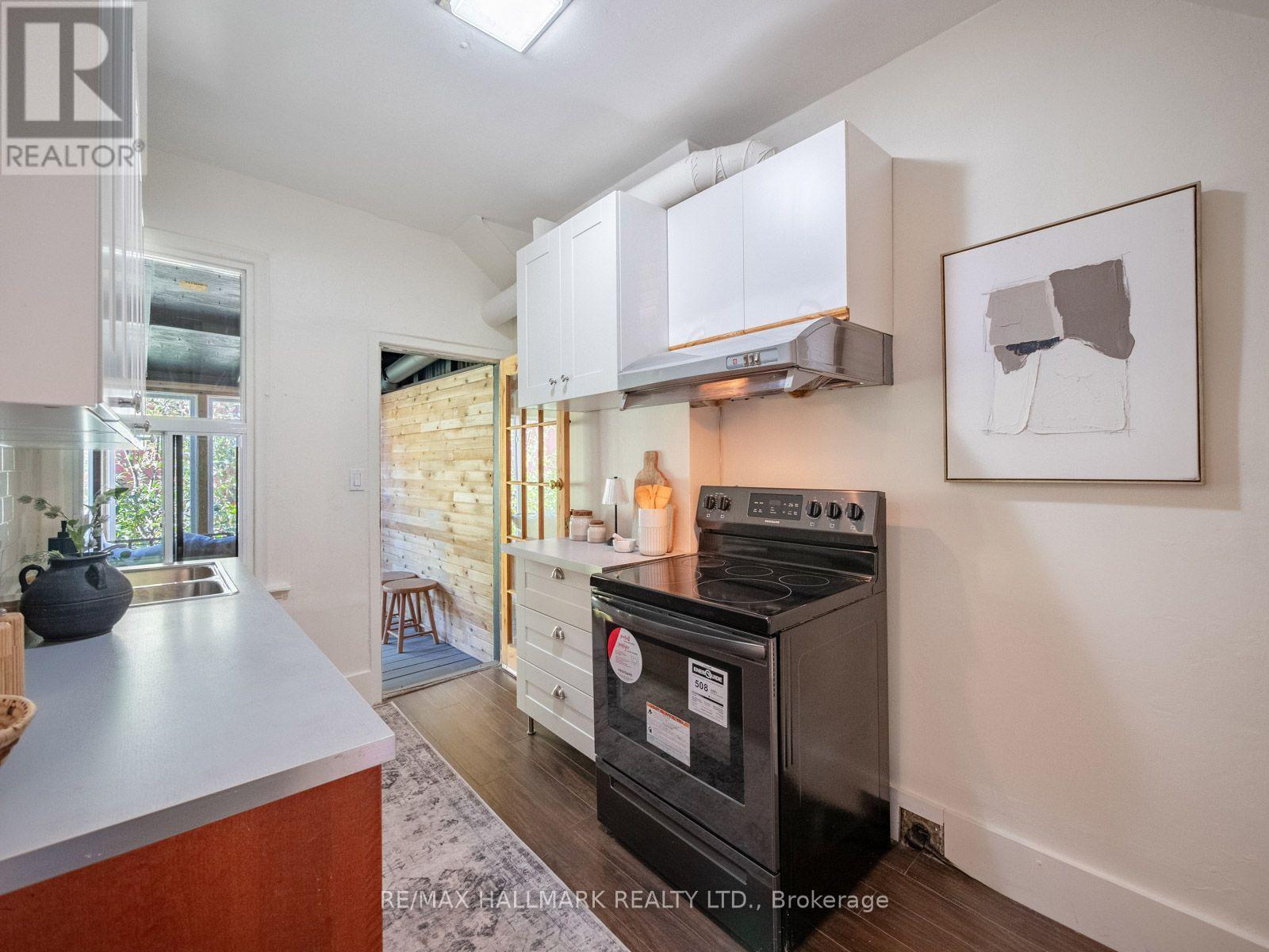 146 JONES AVENUE - 14