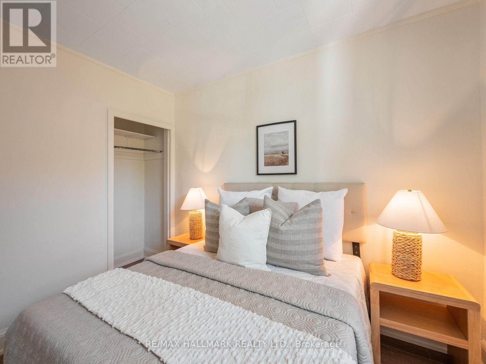 146 JONES AVENUE - 29