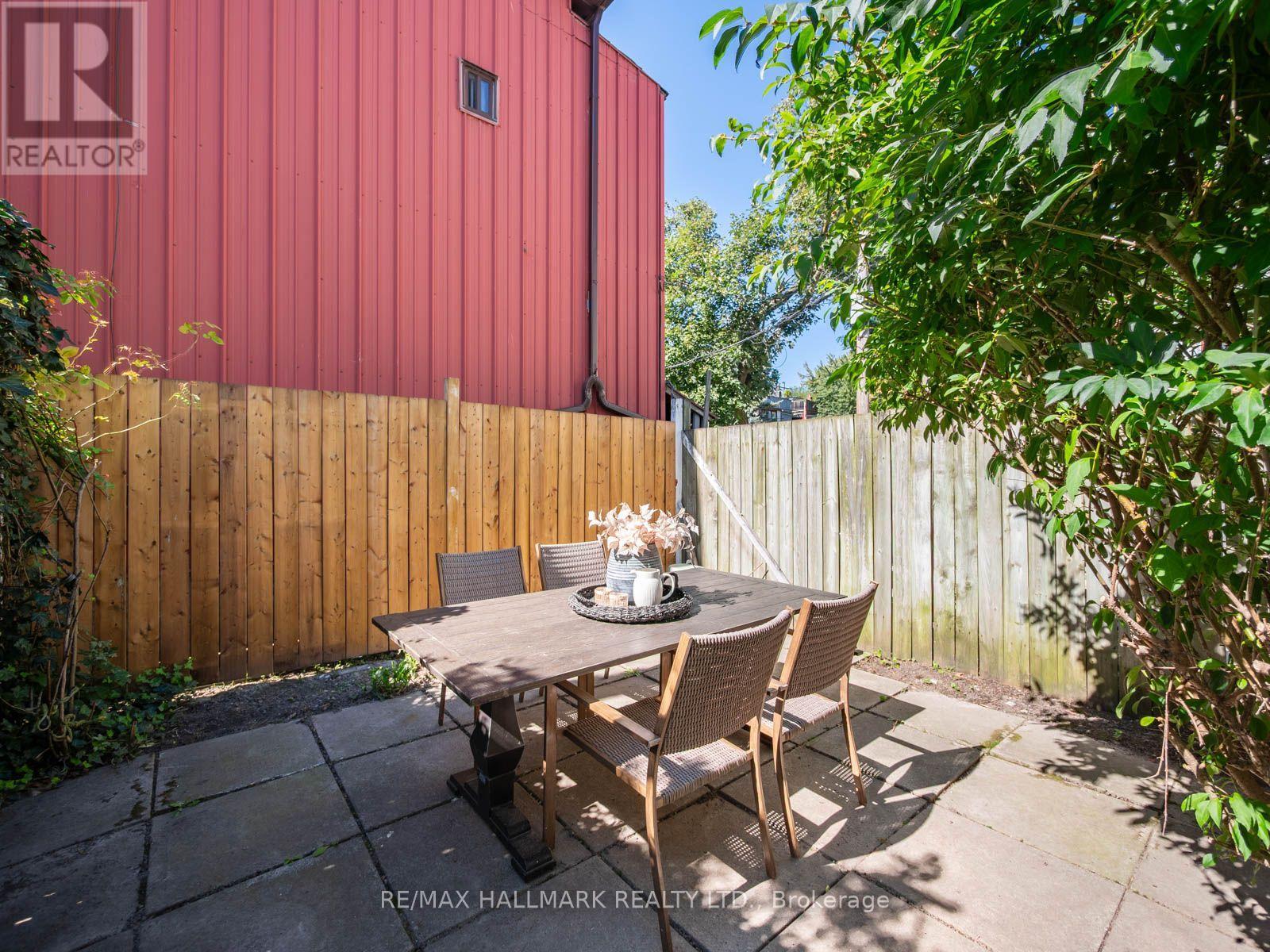 146 JONES AVENUE - 35