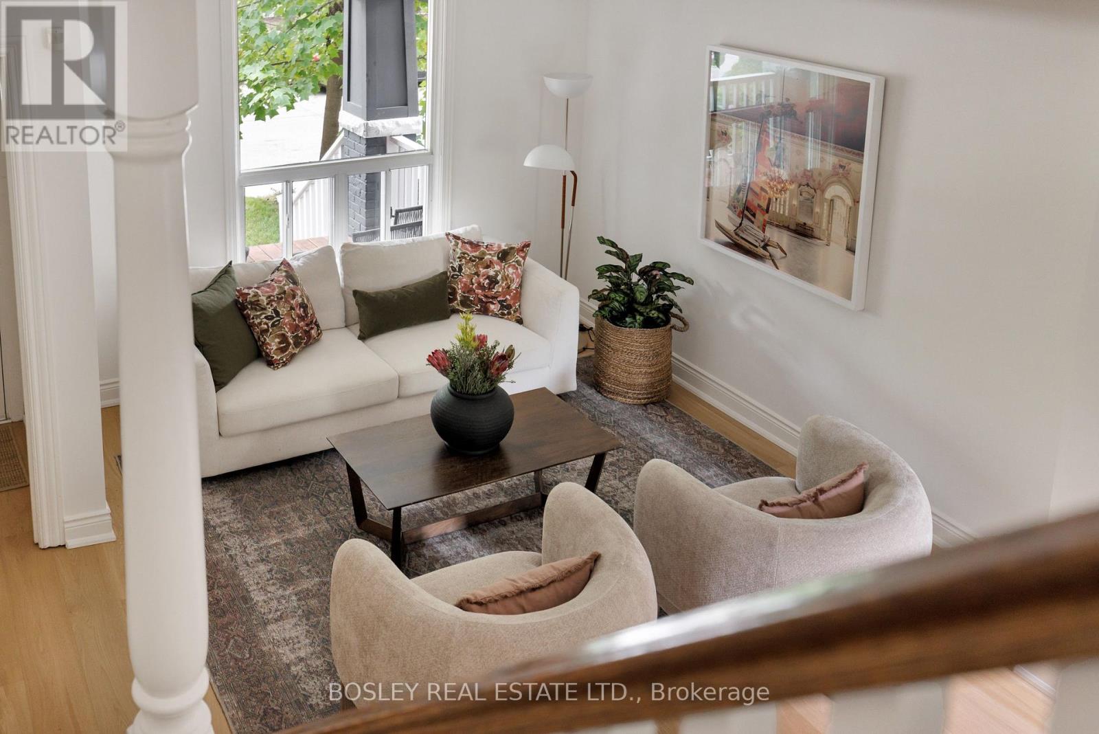 30 CAROLINE AVENUE - 1