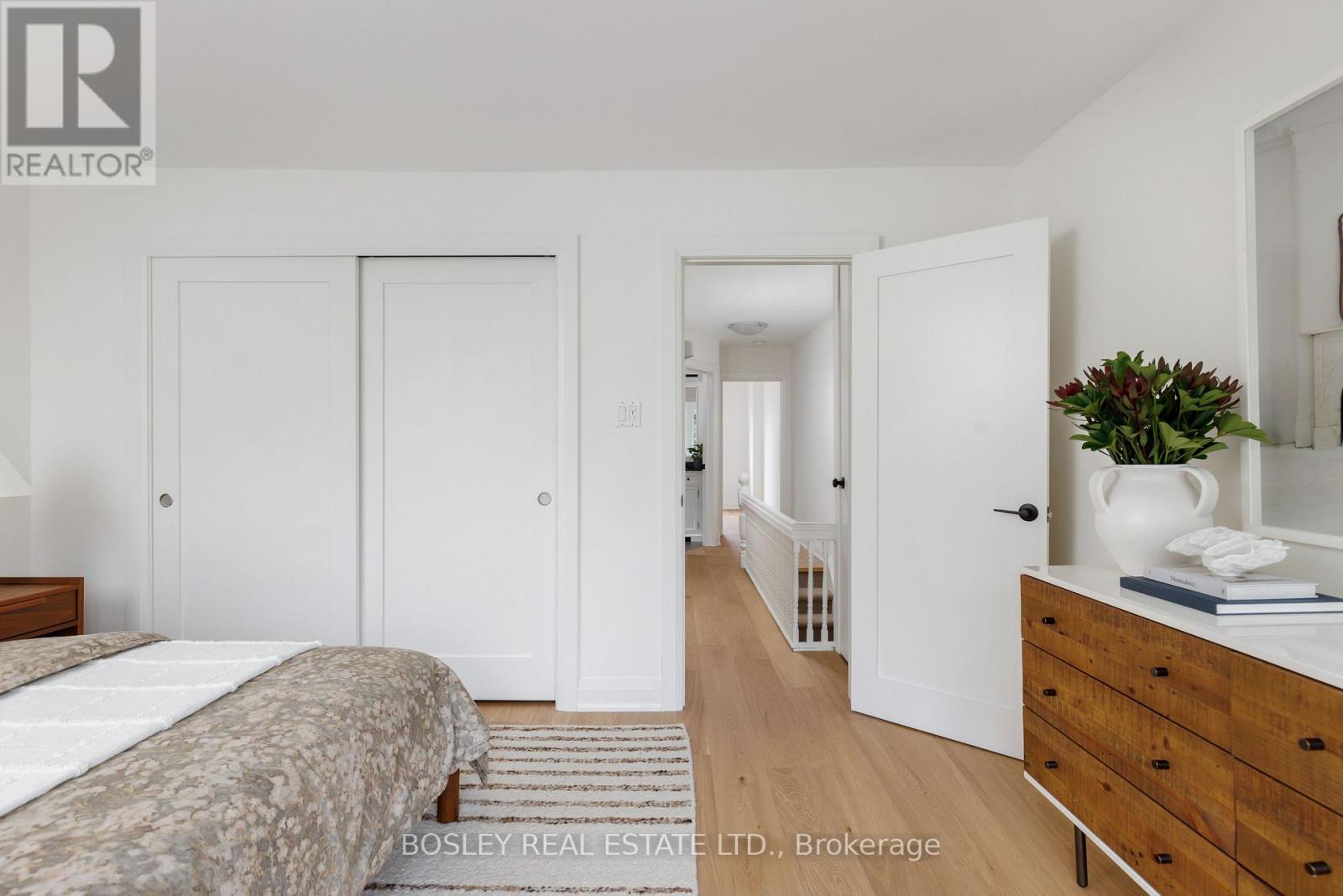 30 CAROLINE AVENUE - 25