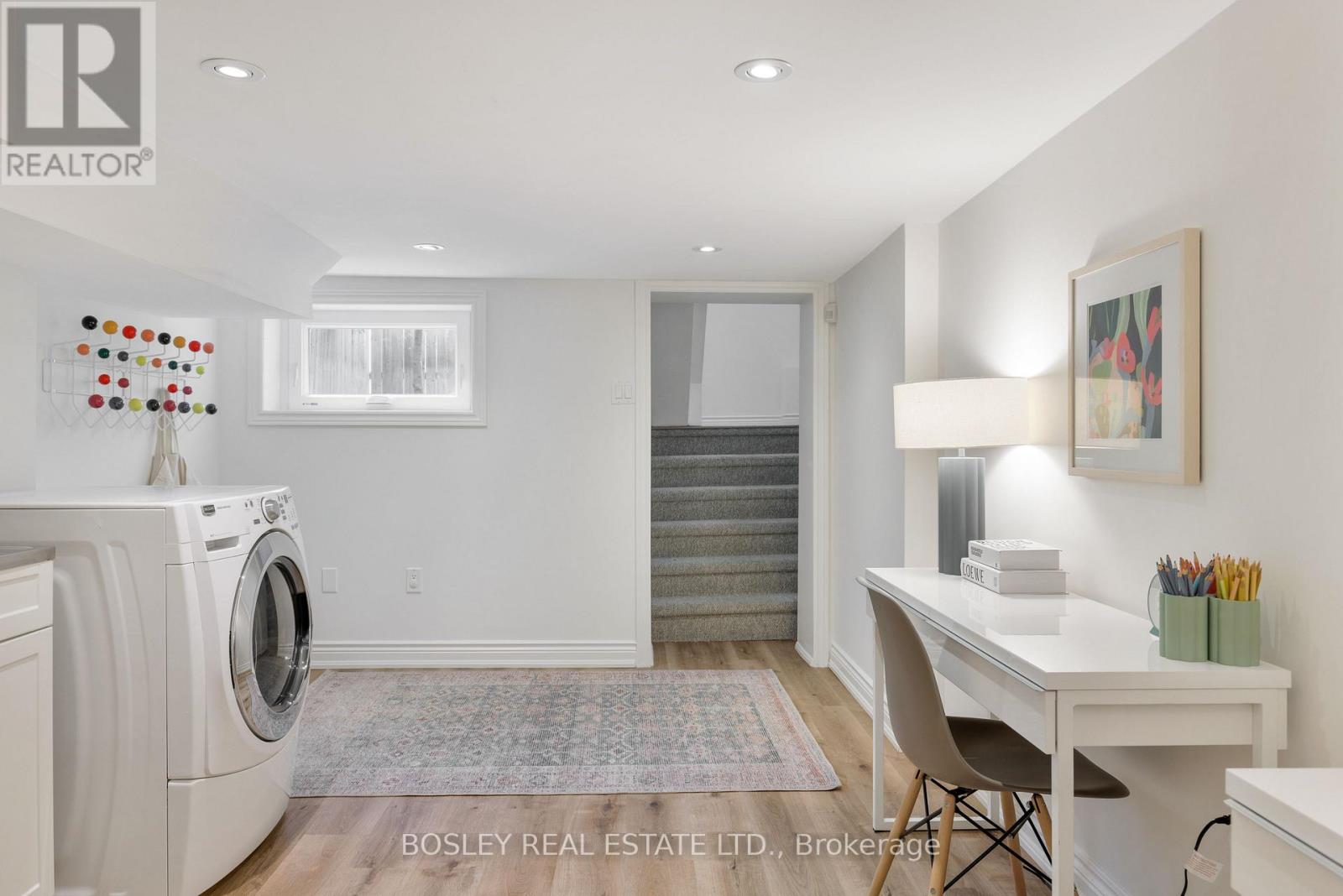 30 CAROLINE AVENUE - 37
