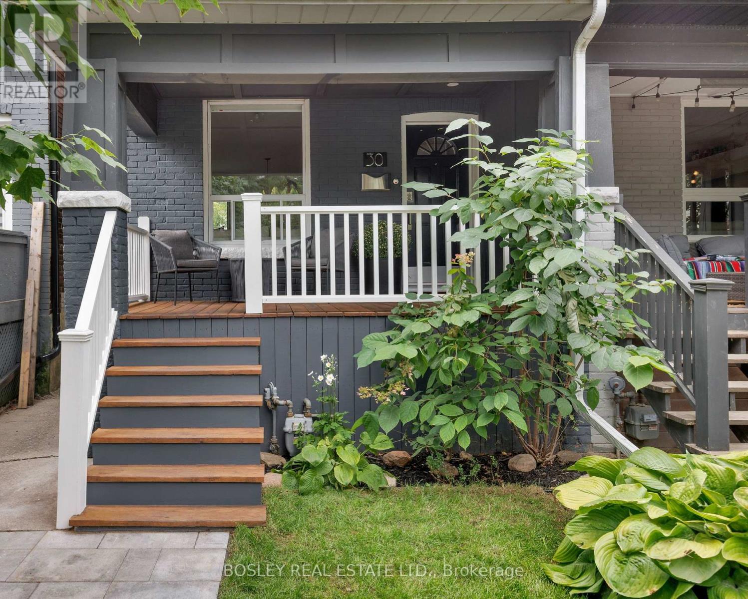 30 CAROLINE AVENUE - 42