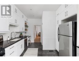 30 Caroline Avenue, Toronto, ON M4M2X7 Photo 16