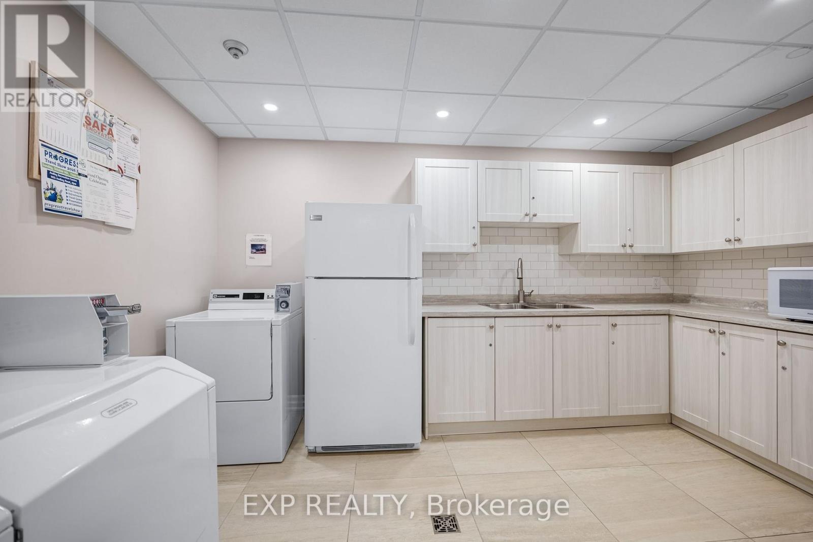 #1108 10 DEAN PARK ROAD - Image 29