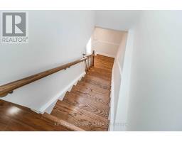 Upper - 19 Starlake Drive, Toronto, ON M1G3C3 Photo 12
