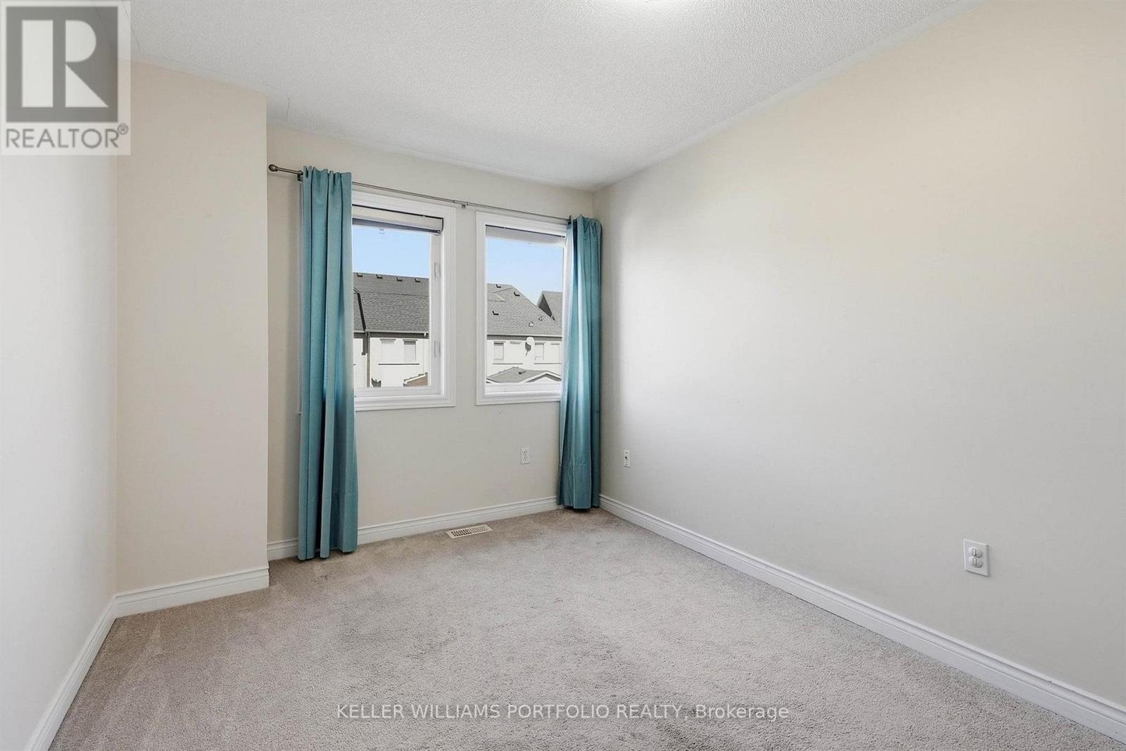 8 Gateway Court, Whitby, ON photo 29