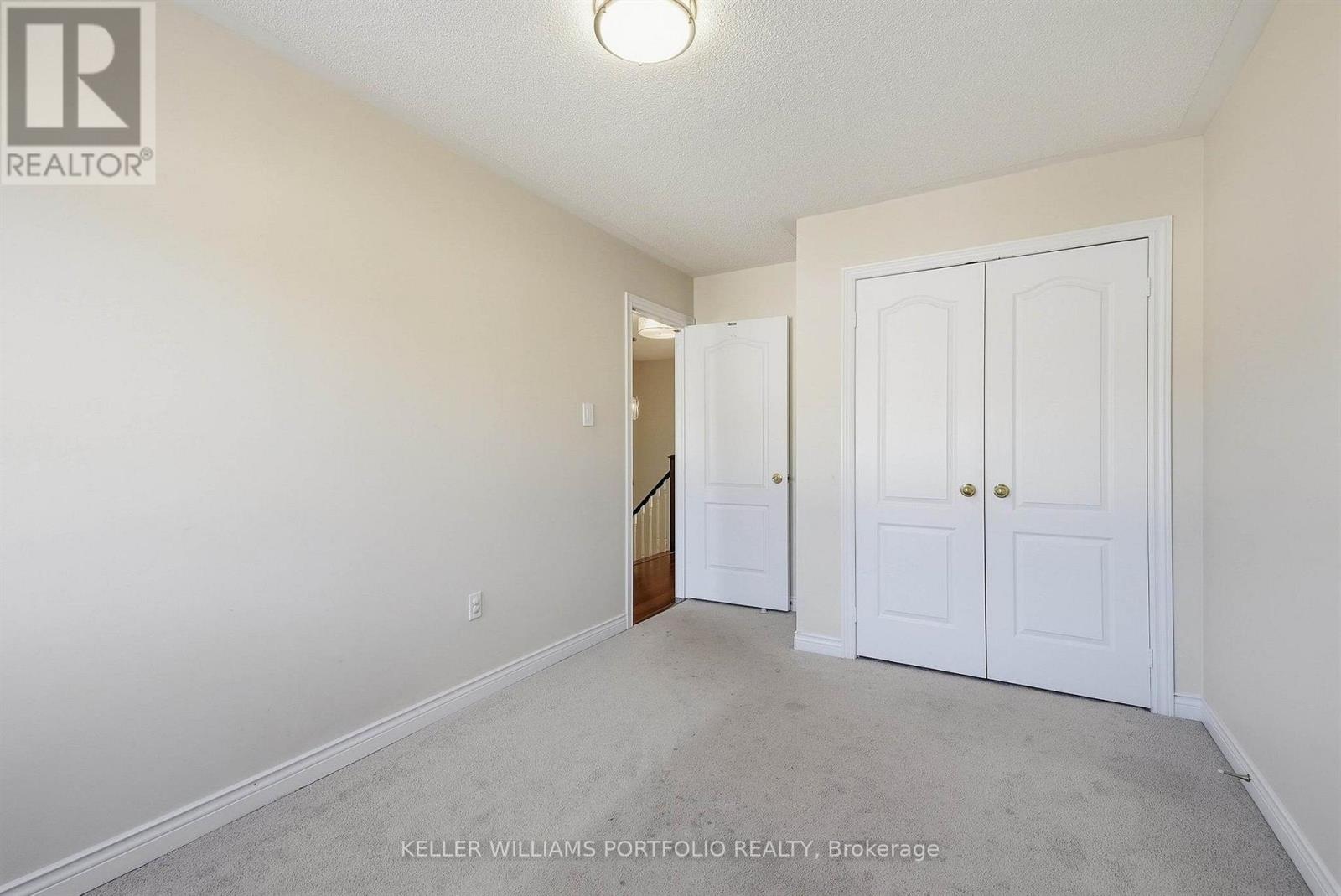 8 Gateway Court, Whitby, ON photo 30