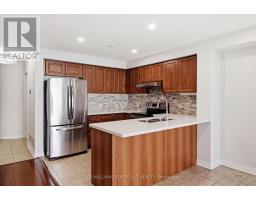 8 Gateway Court, Whitby, ON L1R3M9 Photo 12
