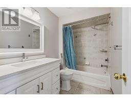 8 Gateway Court, Whitby, ON L1R3M9 Photo 31