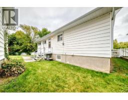 14 Carnarvon Way Nw, Calgary, AB T2K1W4 Photo 30